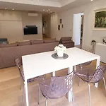 Majestic Seaview - Centro Apartmán Bari