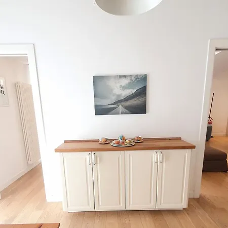 Majestic Seaview - Centro Барі