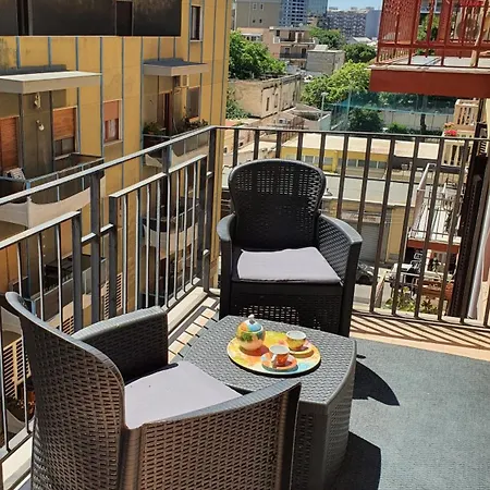 Majestic Seaview - Centro Apartment Bari