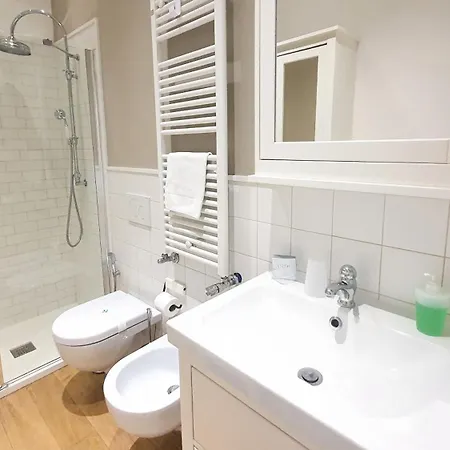 Majestic Seaview - Centro Bari