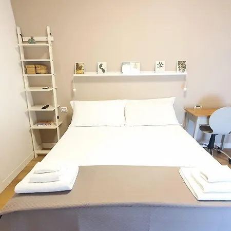 Majestic Seaview Apartment - Bari Centro * Bari
